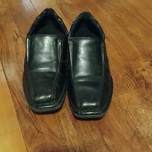 Boys dress shoes
